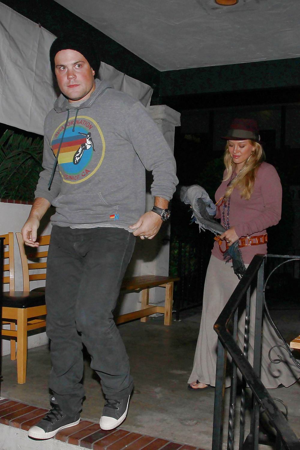 Hilary duff - saliendo de sushi yuzu la
 #7856641