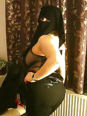 Arab mother #14986466