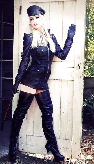 Sexy Women in Leather #6 #22149326