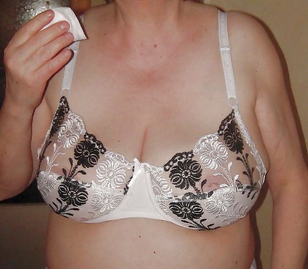 Chunky tits in bra 7 #13679814