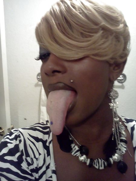 Imagine what her tongue can do #5757063