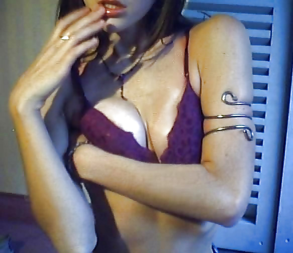 Keyra Augustina #3884564