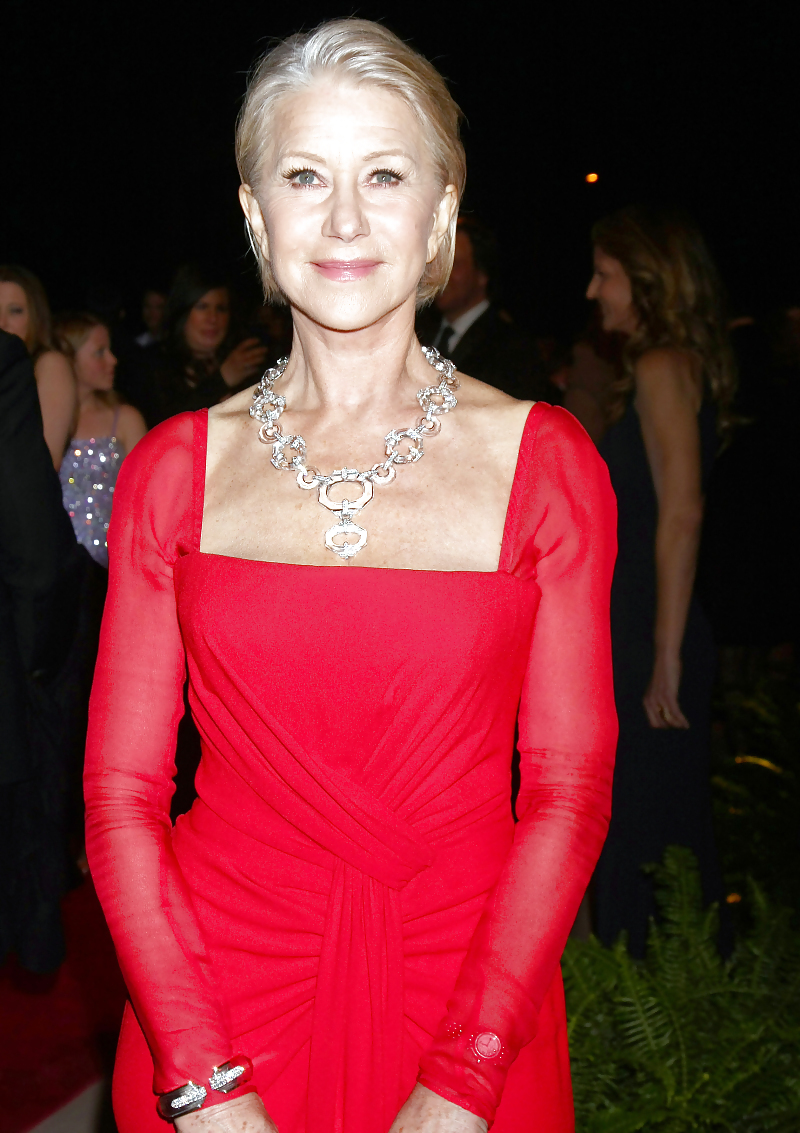 Helen mirren matura dea sessuale
 #21512729