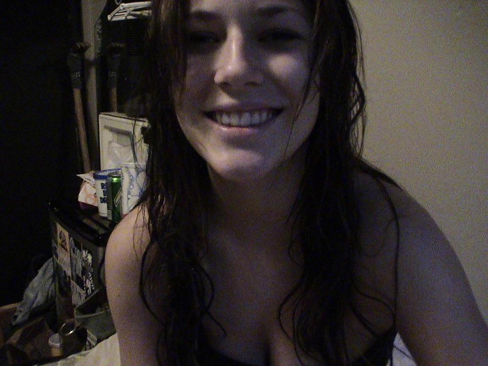 Brunettes with pot #4298817