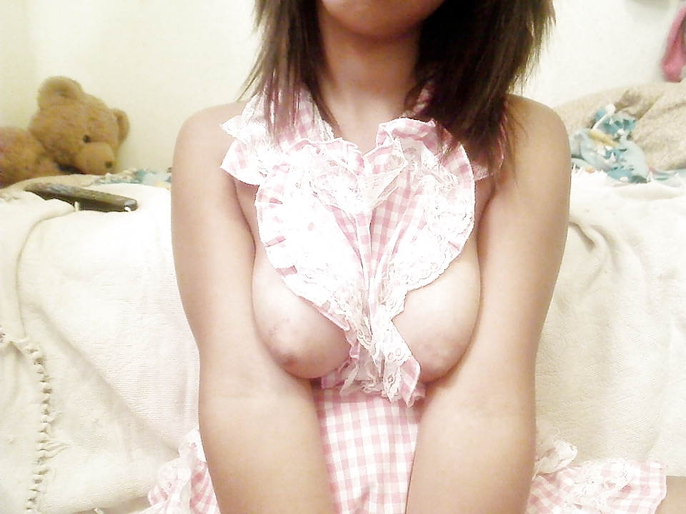 Handsome brunettes woman #9596237