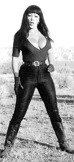 Virginia GREEN, TRISH, Tura SATANA & Ursula ANDRESS  