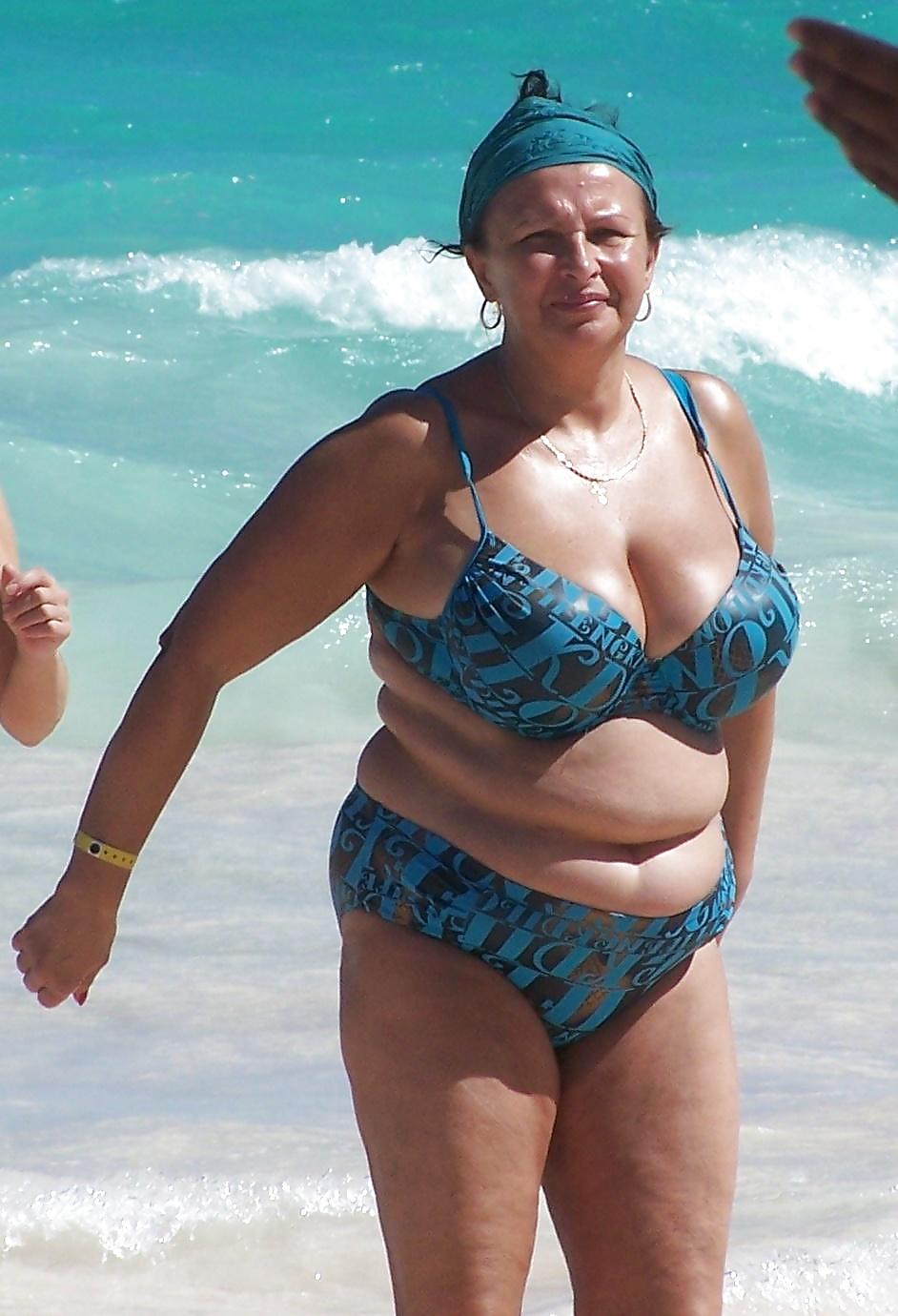 Granny bbw beach 4 #6175306