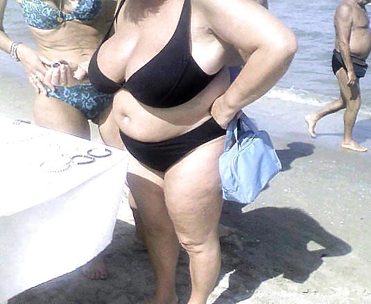 Granny bbw beach 4 #6175392