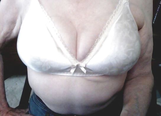 Mrs Lair 77 yo and her saggy and wrinkled breasts #13190254