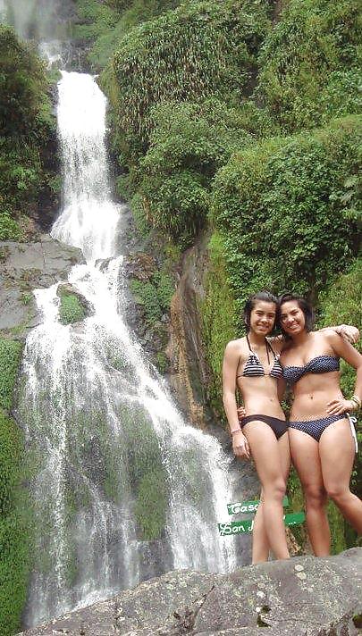 Chicas colombianas mezcla latina caliente
 #16550060