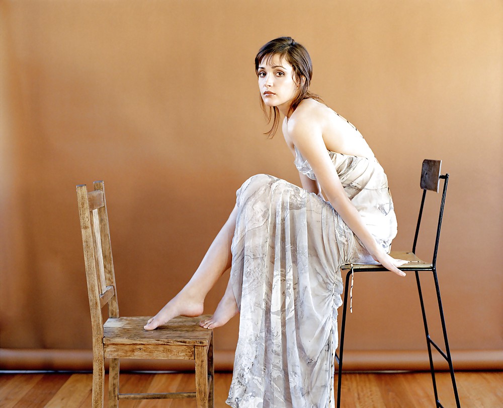 ローズ・バーン、セクシーな脚を持つ美しい女優
 #20508332