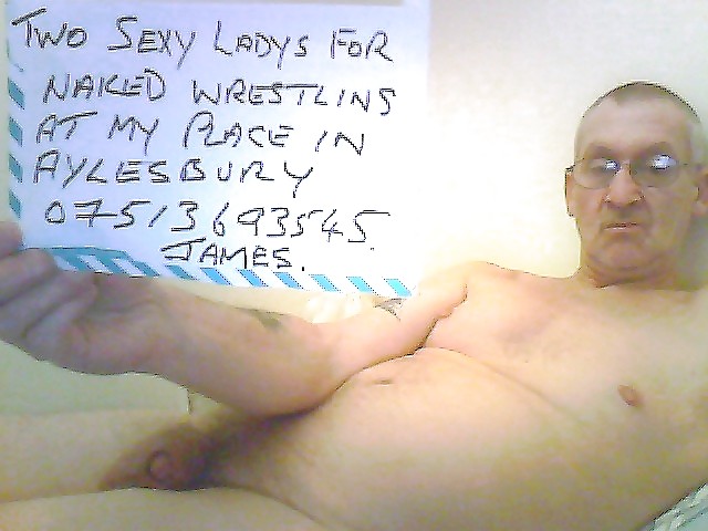 Ladys come and ride my face naked but have big tits #4041572