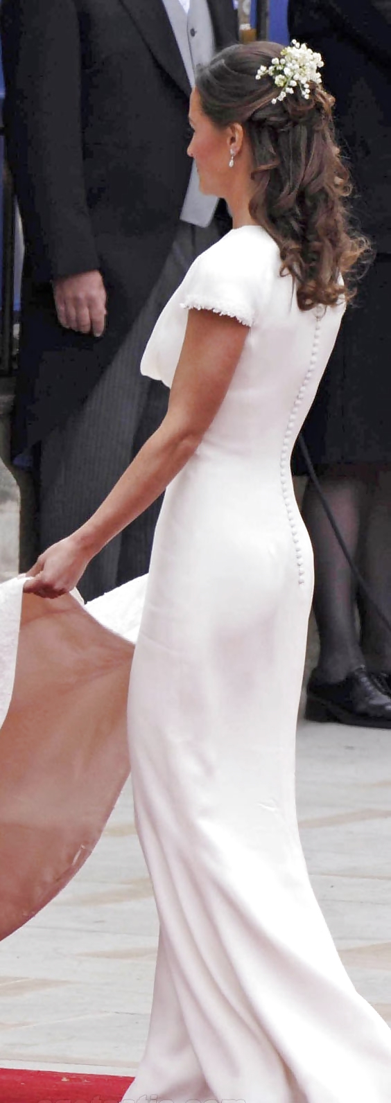 Pippa Middletons' gorgeous ass...and Kate upskirt fake #3661731