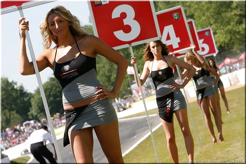 Chicas de carreras de coches por troc
 #11007954