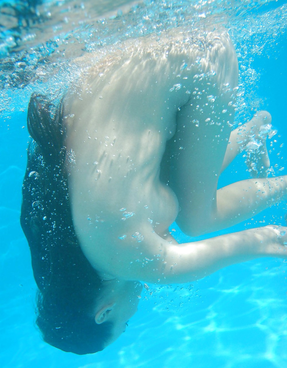 Hotlegs-underwater teen
 #2949726