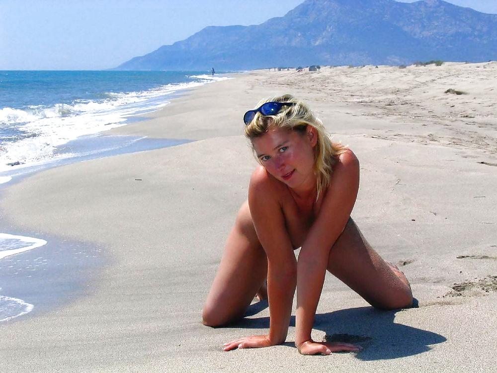 My collection 17 : sexy blond milf on the beach #15202057