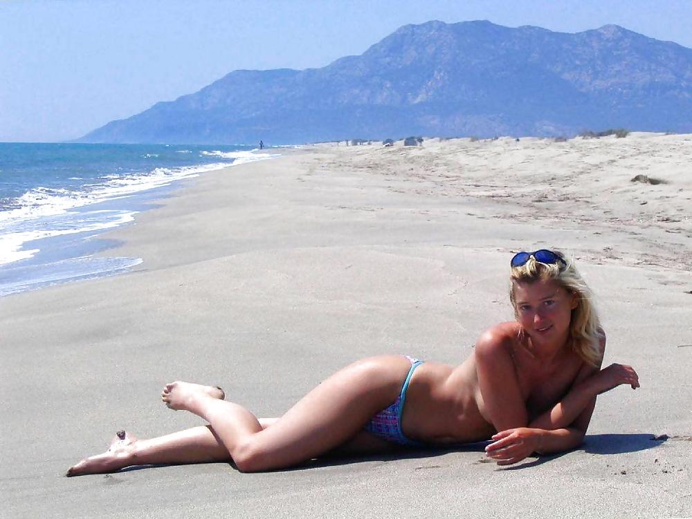 My collection 17 : sexy blond milf on the beach #15202204