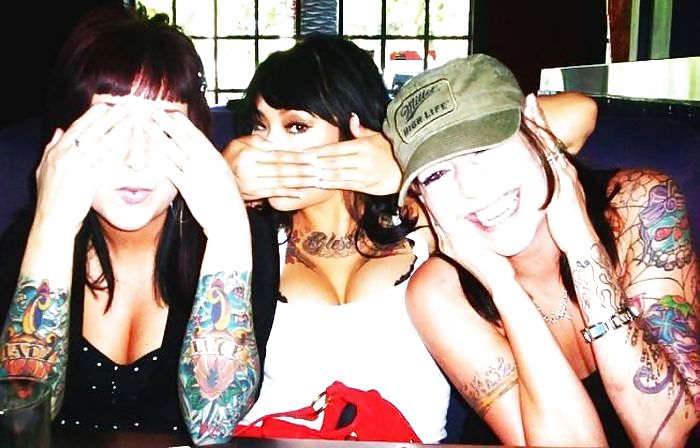 Sexy celebridades chicas con tatuajes vol.2
 #914897