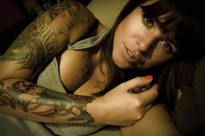 Sexy Celebrities Girls with Tattoos Vol.2 #914908