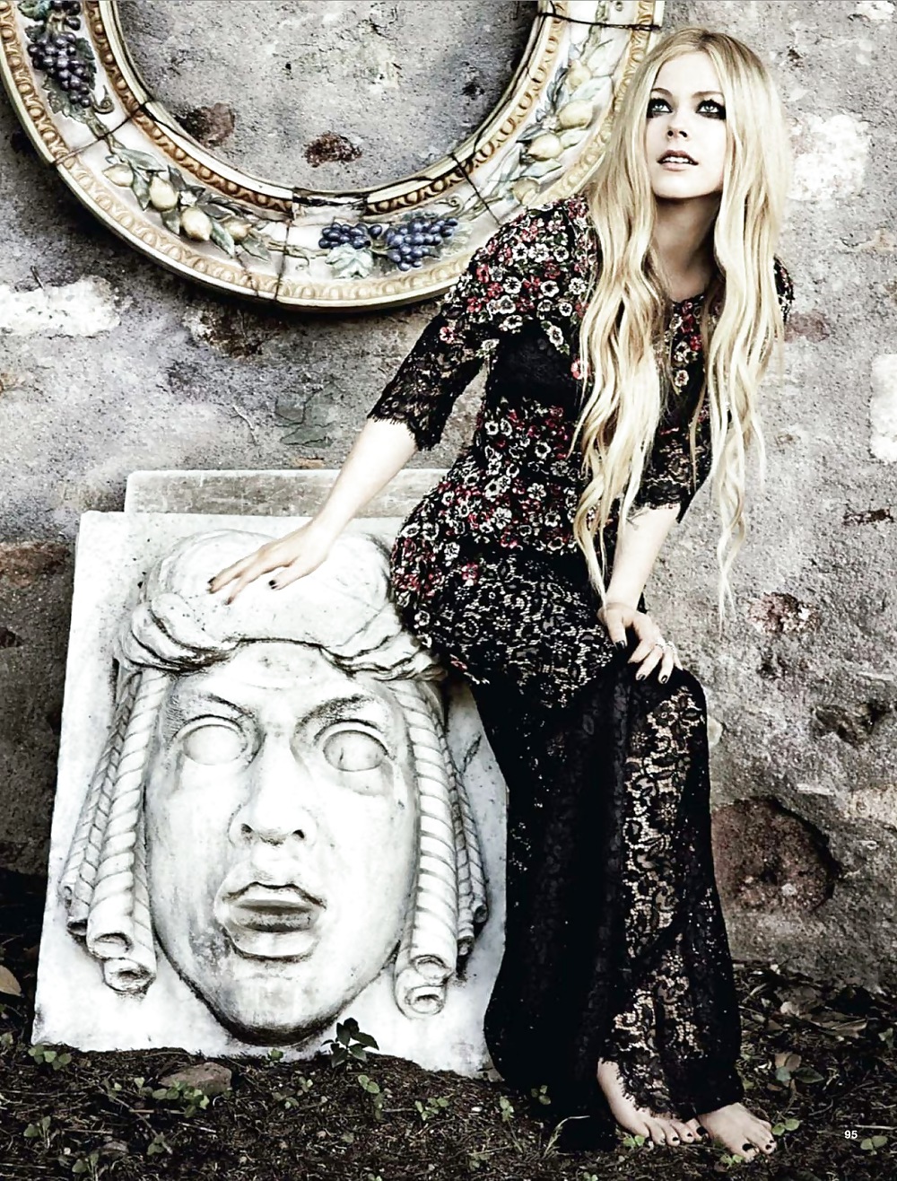 Avril Lavigne #18025555