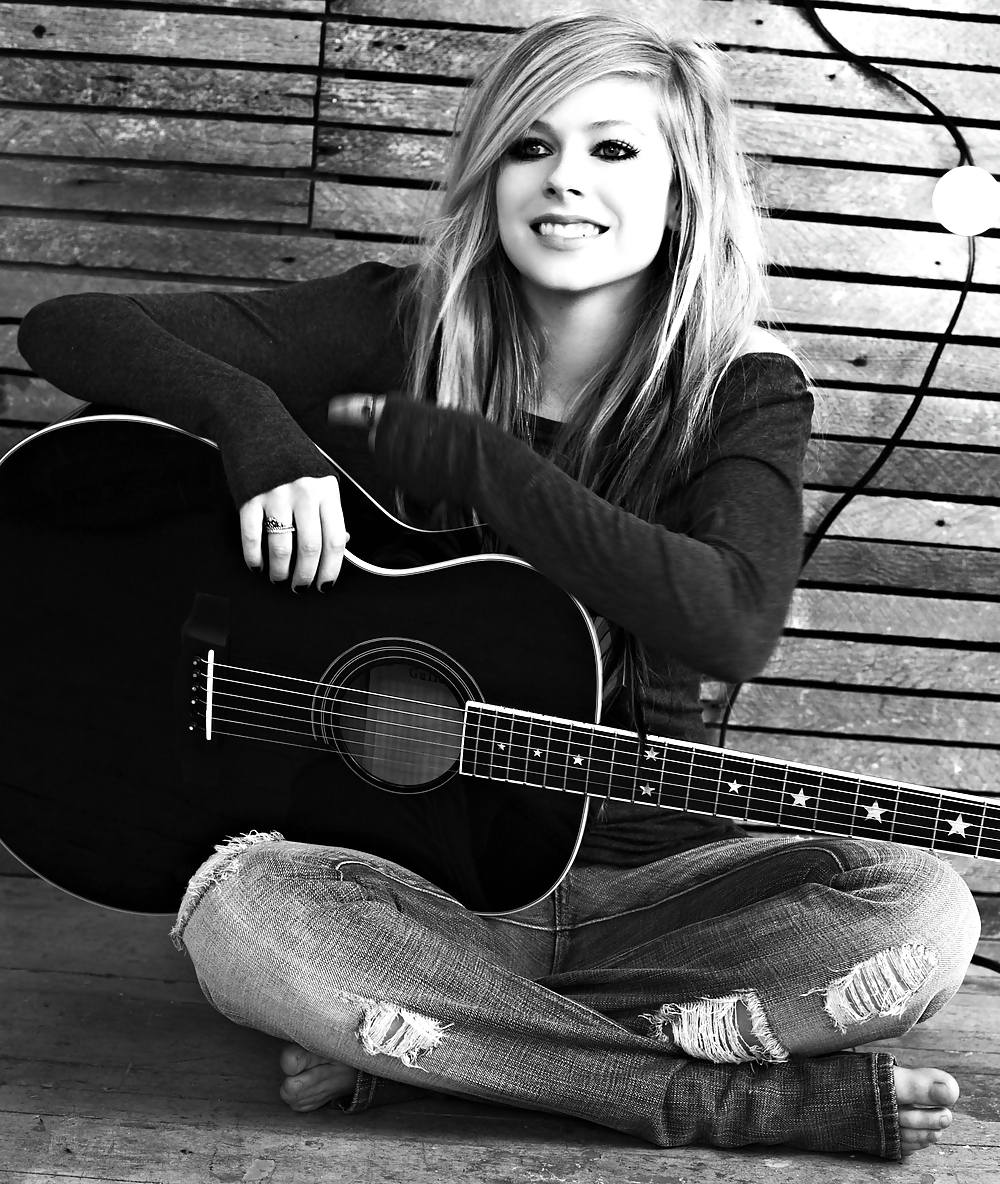 Avril Lavigne #18026088