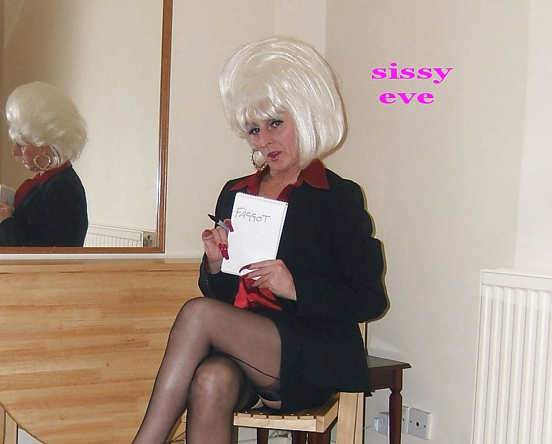 Sissy vigilia
 #2153915