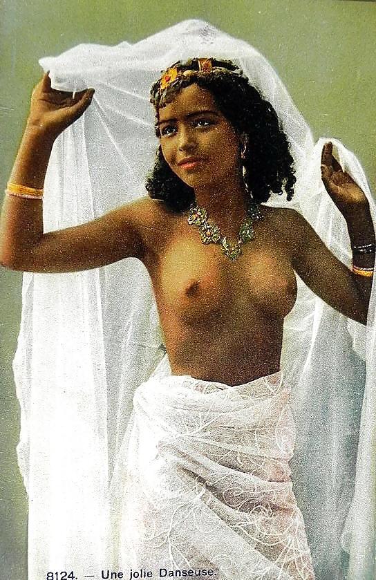 Vintage Erotische Fotokunst 3 - Arabisches Mädchen C. 1900 - 1930 #6317104