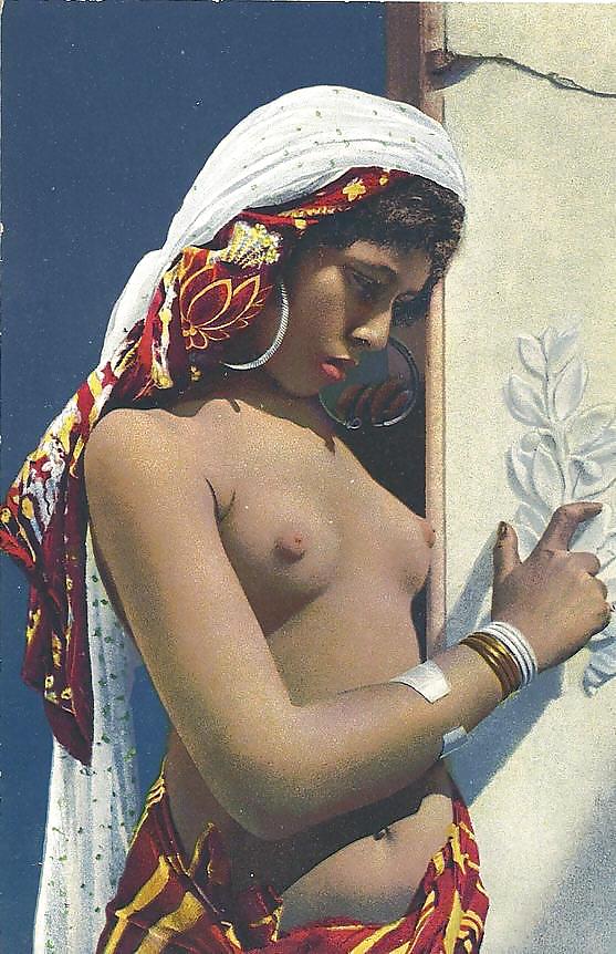 Vintage Erotische Fotokunst 3 - Arabisches Mädchen C. 1900 - 1930 #6317123