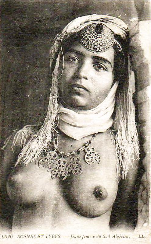 Cru Art Photo érotique 3 - Filles Arabian C. 1900 - 1930 #6317163