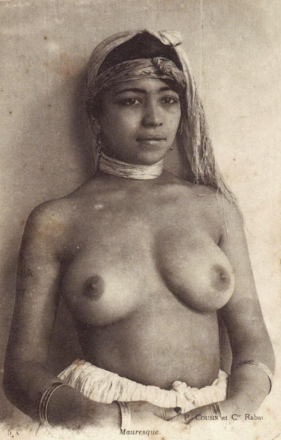 Cru Art Photo érotique 3 - Filles Arabian C. 1900 - 1930 #6317207