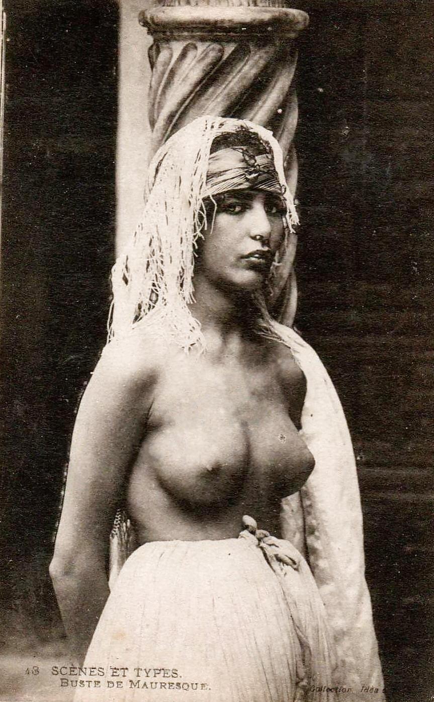 Vintage Erotische Fotokunst 3 - Arabisches Mädchen C. 1900 - 1930 #6317213