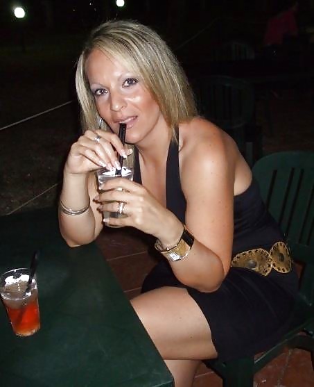 Troie incontrate in giro- random bitch #7248843