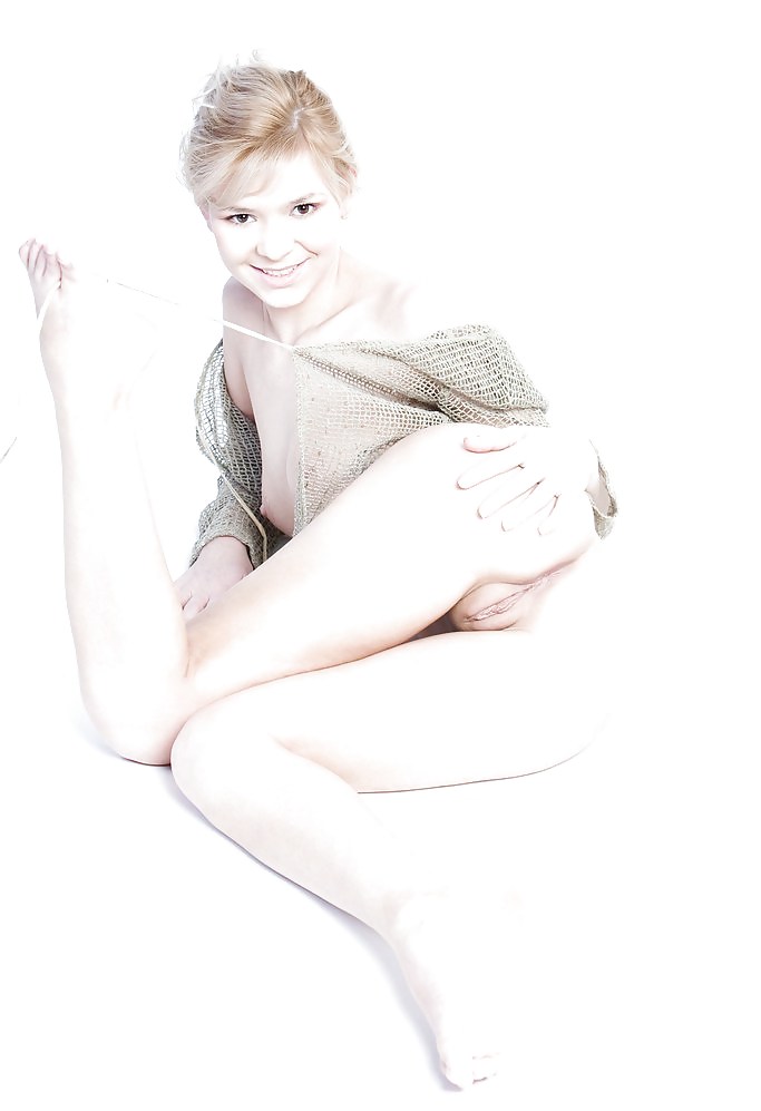 Conjunto de belleza joven 676
 #14451970