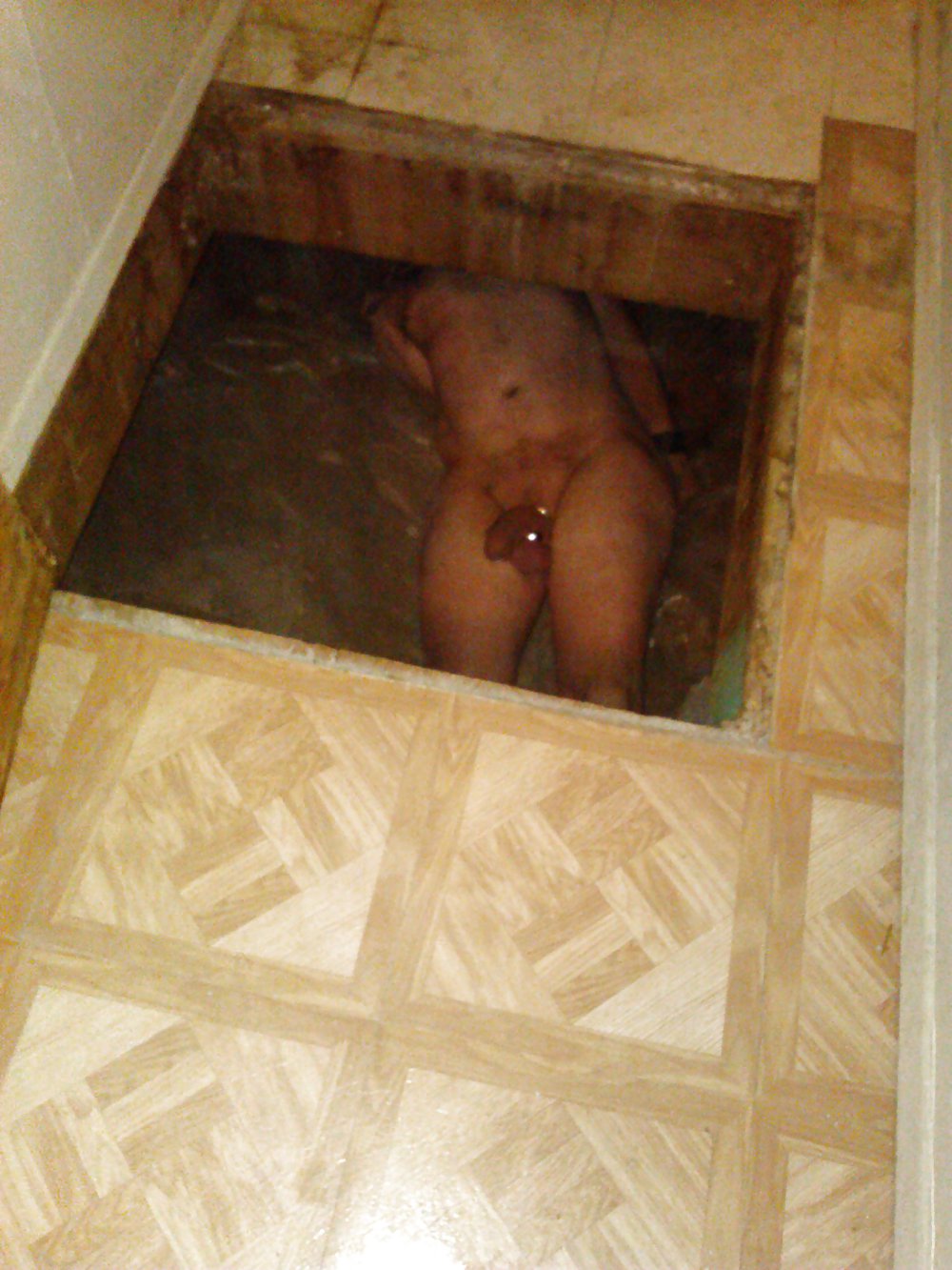 Locked in the hole panicked, cramped, in pain, and SOBBING #15899662