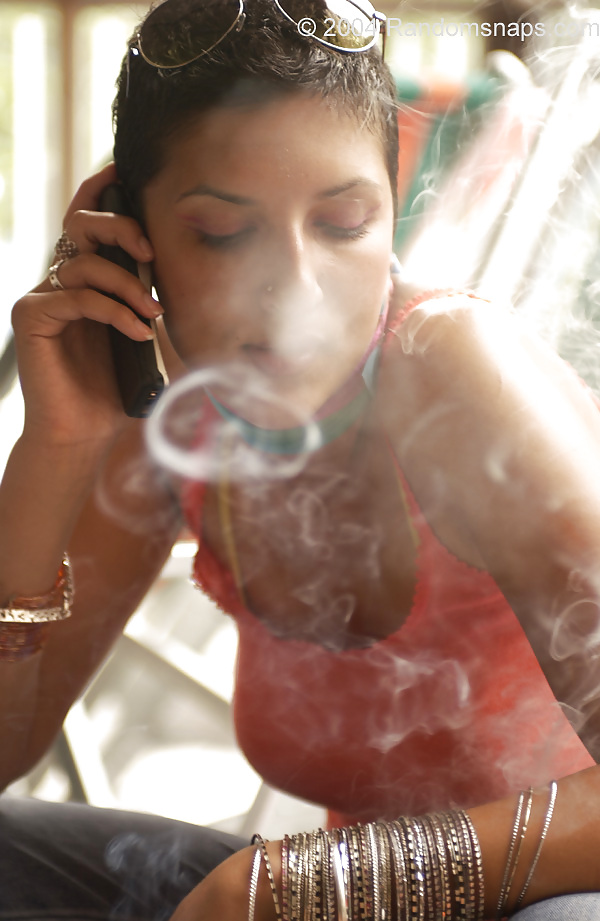 Smoke rings #9490750