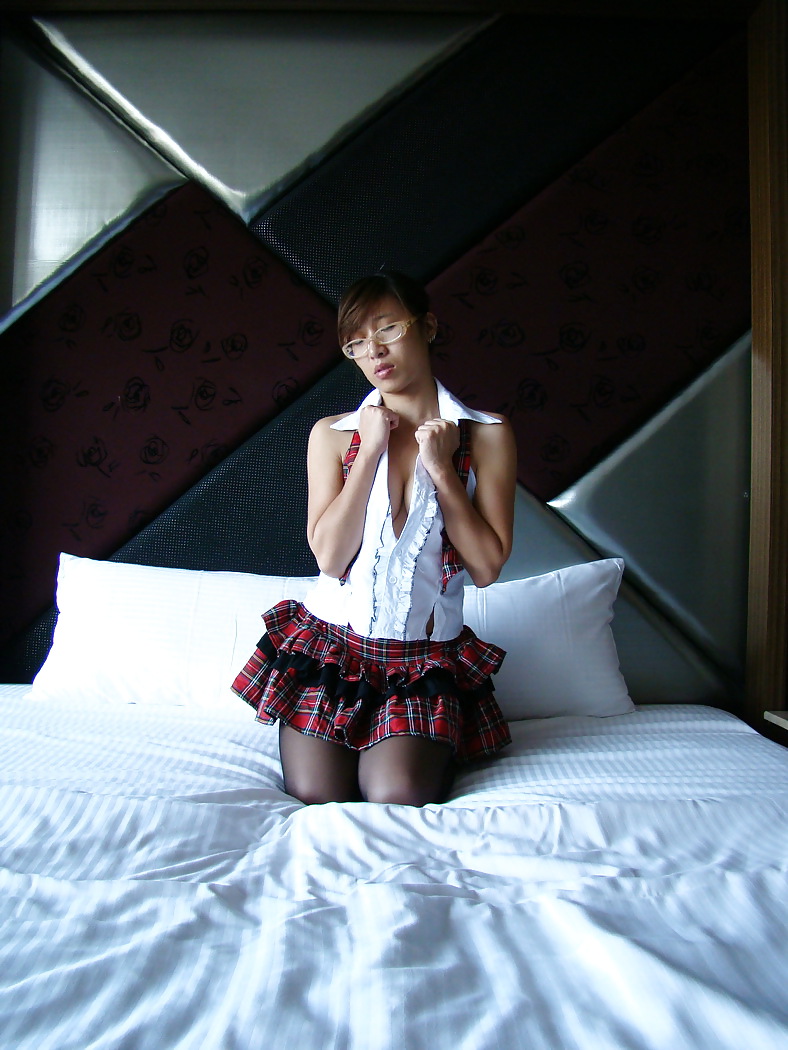 Asiatische Japanische Amateur-Mädchen In Einem Tiefer Oralsex #7798058