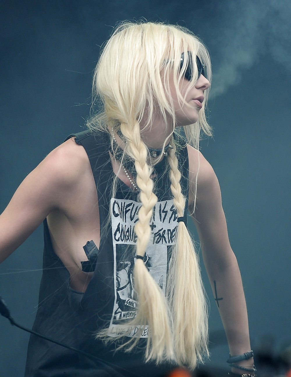 Taylor Momsen The 2011 Download Festival #4183745