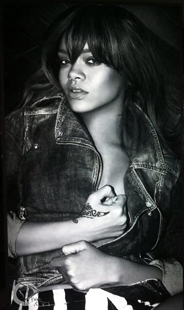 Rihanna 4 #9018934