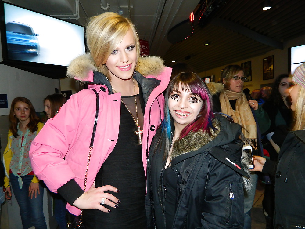 トランスジェンダーの美しさ
 #19057905