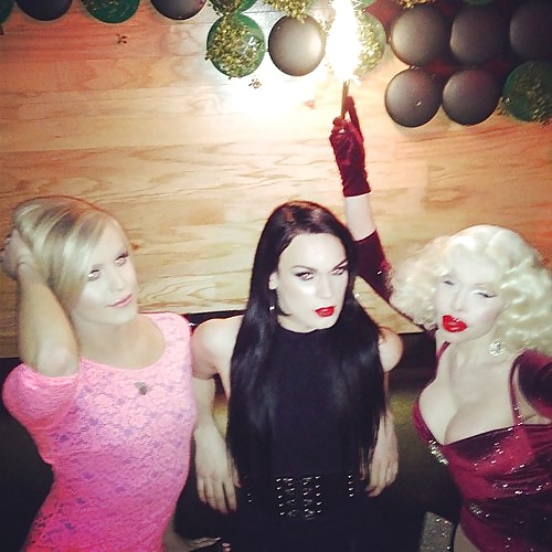 トランスジェンダーの美しさ
 #19057911