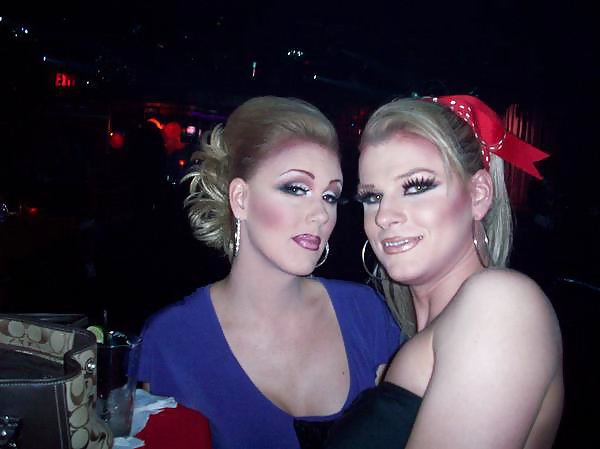 トランスジェンダーの美しさ
 #19058301