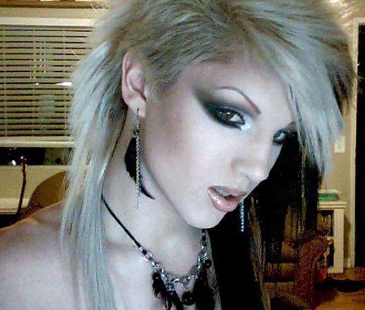 トランスジェンダーの美しさ
 #19058352