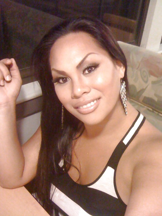 トランスジェンダーの美しさ
 #19058800