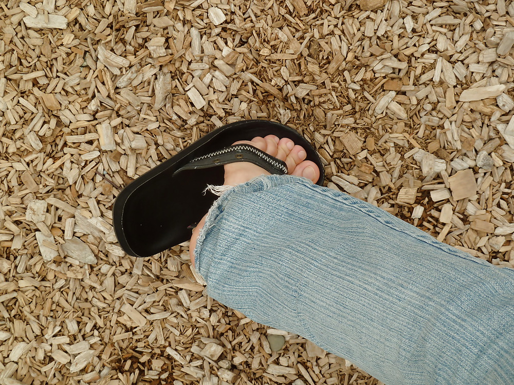 セクシーな足
 #22400033