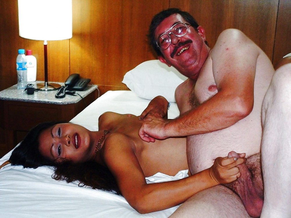 Fat Helmut's sex vacation in Thailand Pattaya #13426952