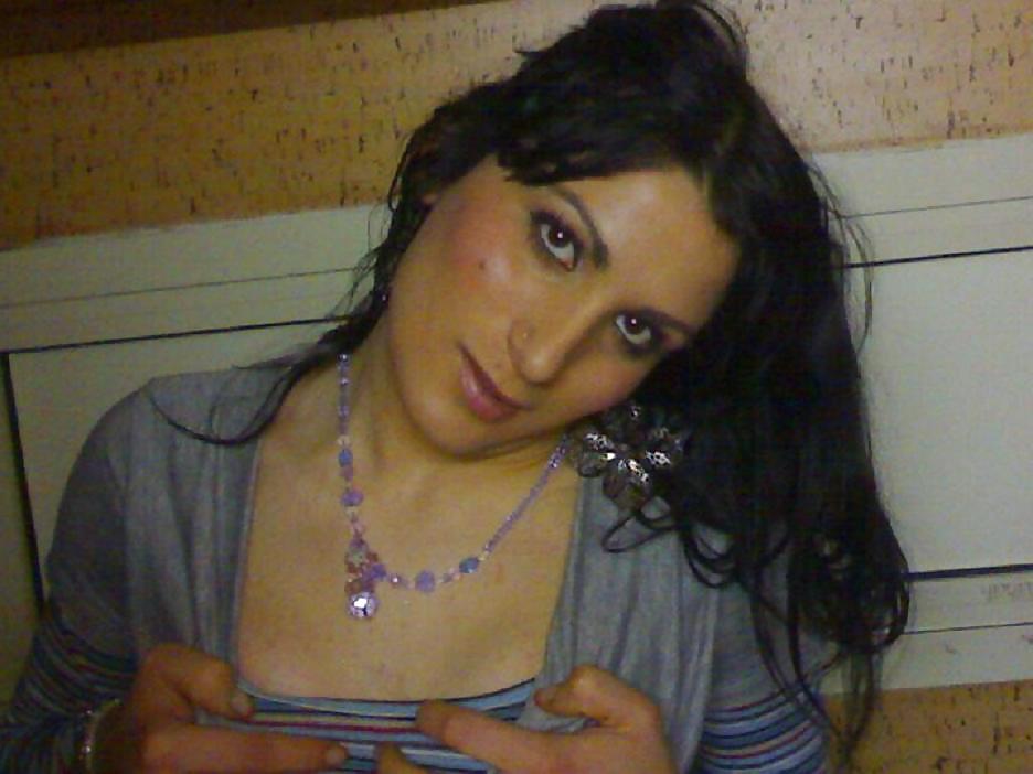 Gorgeous Italian: Daniela part 1 #15814024