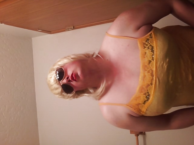 Slut skirt, random glasses :) #14423933