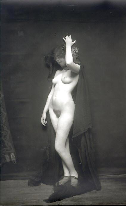 Vintage Erotische Fotokunst 8 - Aktmodell 5 Ziegfeld Mädchen #8667101