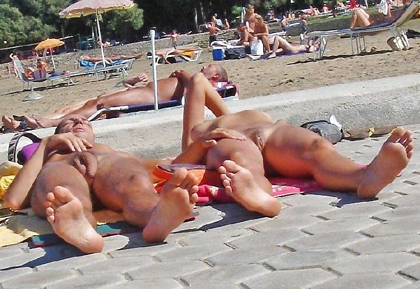 Older Beach Nudists #611711