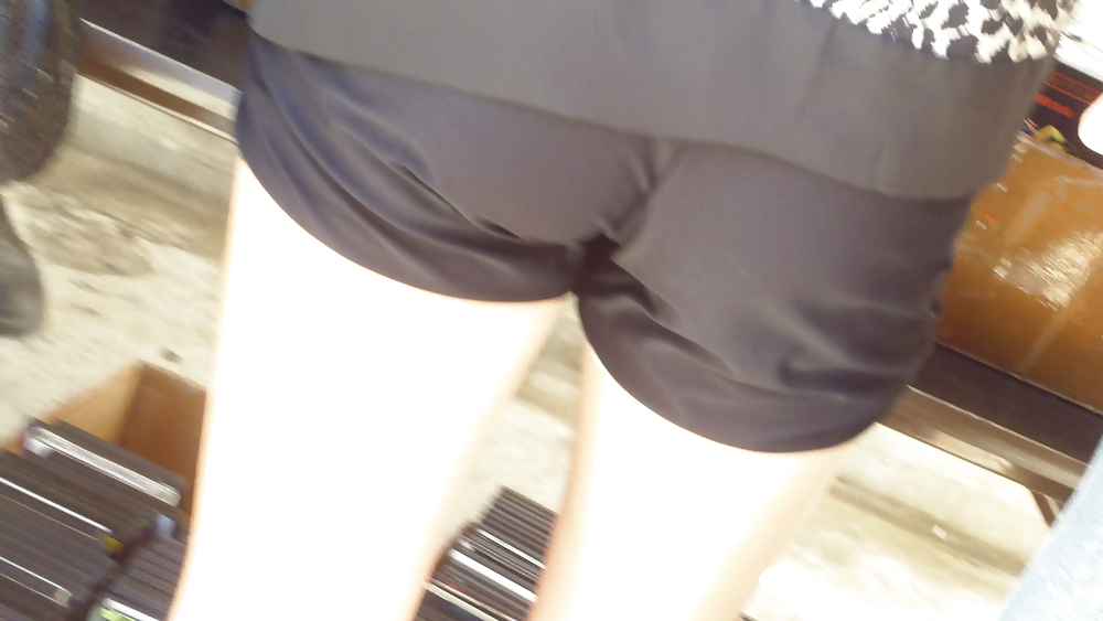 Teen ass & butt in jean shorts shopping #18775694